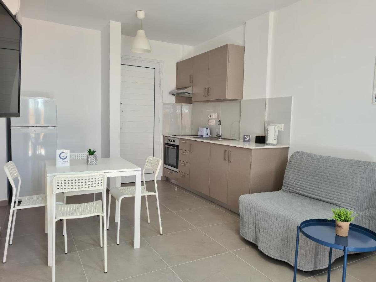 Tefkrou Anthia 9 Apts Apartament