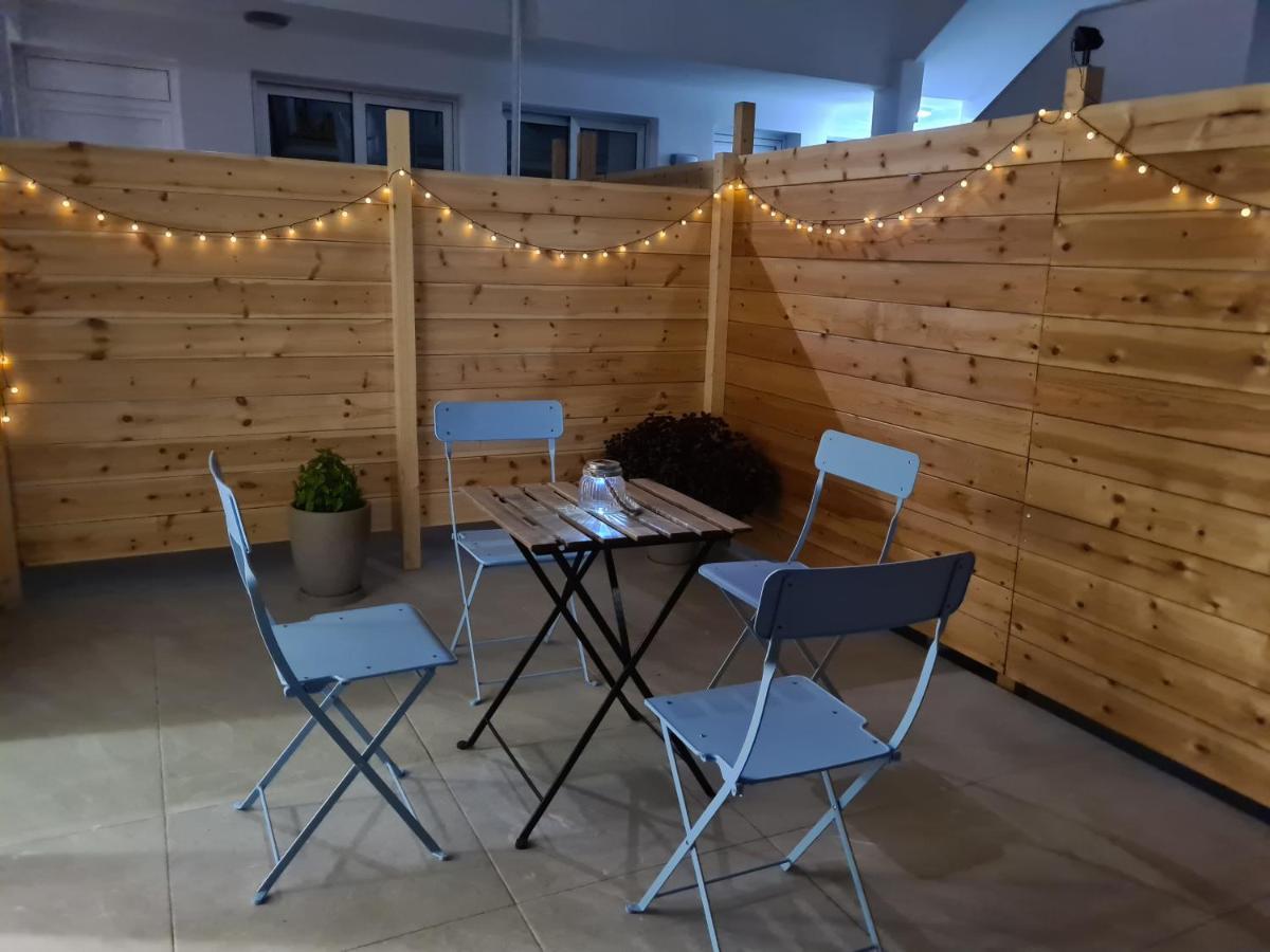 Tefkrou Anthia 9 Apts Lägenhet *